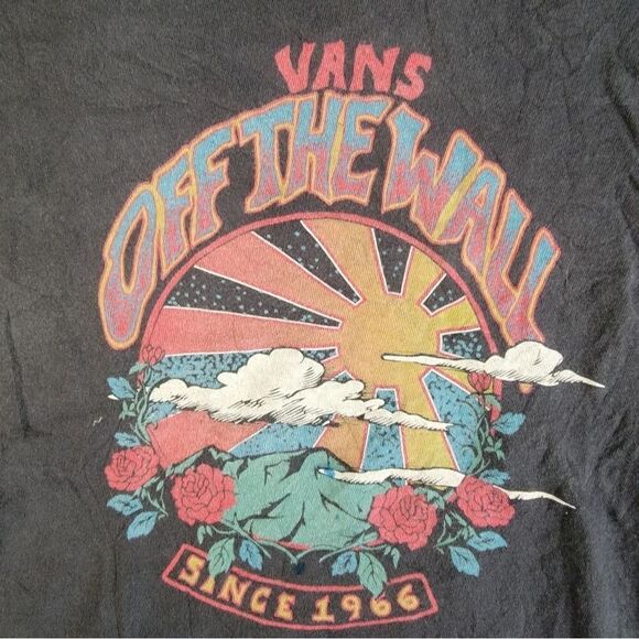 Vans Authentic “Off The Wall” Custom Classics since 1966 Youth Large  Tshirt - Picture 4 of 10
